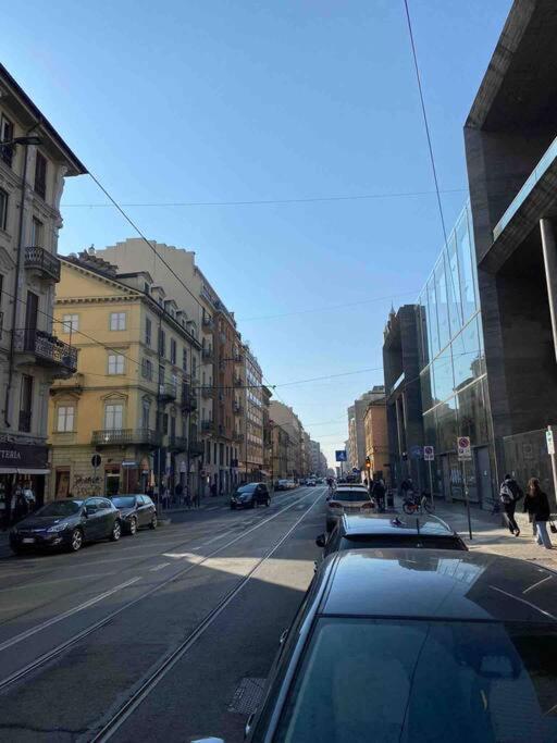 A Due Passi Dal Centro Apartment Torino Exterior foto